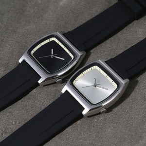 Montre à quartz à cadran carré, verre minéral 35 mm, bracelet 20 mm, longueur 22 cm, fermoir caché, résistance à l'eau 3 bars, pour hommes et femmes - Product Image 1