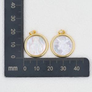 Nuovo Ciondolo Charm <span class=keywords><strong>Angelo</strong></span> Vergine Maria Gesù Placcato Oro Ottone Rotondo con Conchiglia Bianca Accessori Collana Fai da Te <span class=keywords><strong>Gioielli</strong></span> Madonna - Product Image 4
