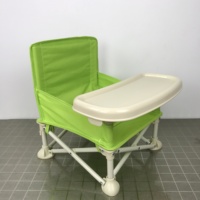 Chaise haute portable et pliable moderne pour bébé avec plateau et sac de transport, structure en fer pour usage intérieur/extérieur, idéale pour les repas à l'hôpital et au parc