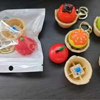 Moderne kunst Zachte rubberen stressverlichtende clicker-toetsenbordknop Mechanisch toetsenbord Fruitvormige sleutelhangerhanger [Geen achtergrondverlichting]