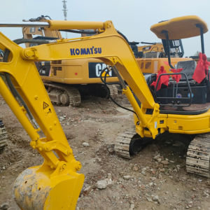 Komatsu Pc35 Mini pelle sur chenilles de 3 tonnes d'occasion avec moteur et pompe à chenilles en caoutchouc Modèle 2022 Godet de 0.12m Utilisation commerciale - Product Image 1