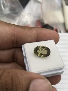 สีธรรมชาติเปลี่ยน Zultanite รูปไข่อัญมณี - Product Image 2