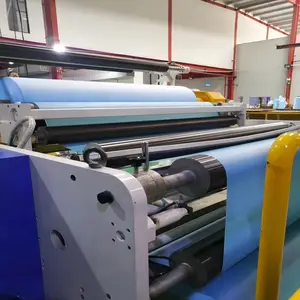 Sıcak eriyik tutkal olmayan dokuma laminasyon makinesi plastik ekstrüderler için rulodan ruloya laminasyon