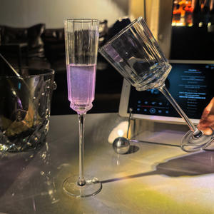 <span class=keywords><strong>Cristal</strong></span> <span class=keywords><strong>D</strong></span>'<span class=keywords><strong>Arques</strong></span> Ensemble de verres transparents haut de gamme Fabriqué <span class=keywords><strong>à</strong></span> la main Durable Design élégant et moderne Verres <span class=keywords><strong>à</strong></span> <span class=keywords><strong>vin</strong></span> Flûtes 201-300ml - Product Image 5