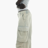 Jeans de Moda Estilo Cargo con Bolsillos Laterales Diagonales y Efecto Apilado para Mujer