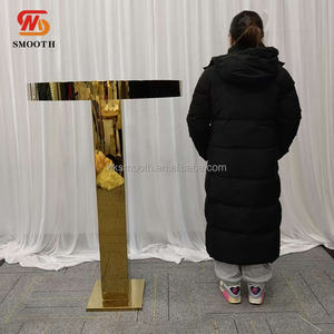 Decoración de Mesa de Boda Elegante, Soportes para Flores con Cortina de Cuentas de Cristal, Base de Acero Inoxidable Dorado - Product Image 4