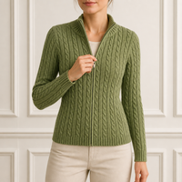 Cardigan zippé en maille torsadée vert sauge pour femme, col roulé, manches longues, fabrication OEM ODM, vente en gros, tricot d'hiver