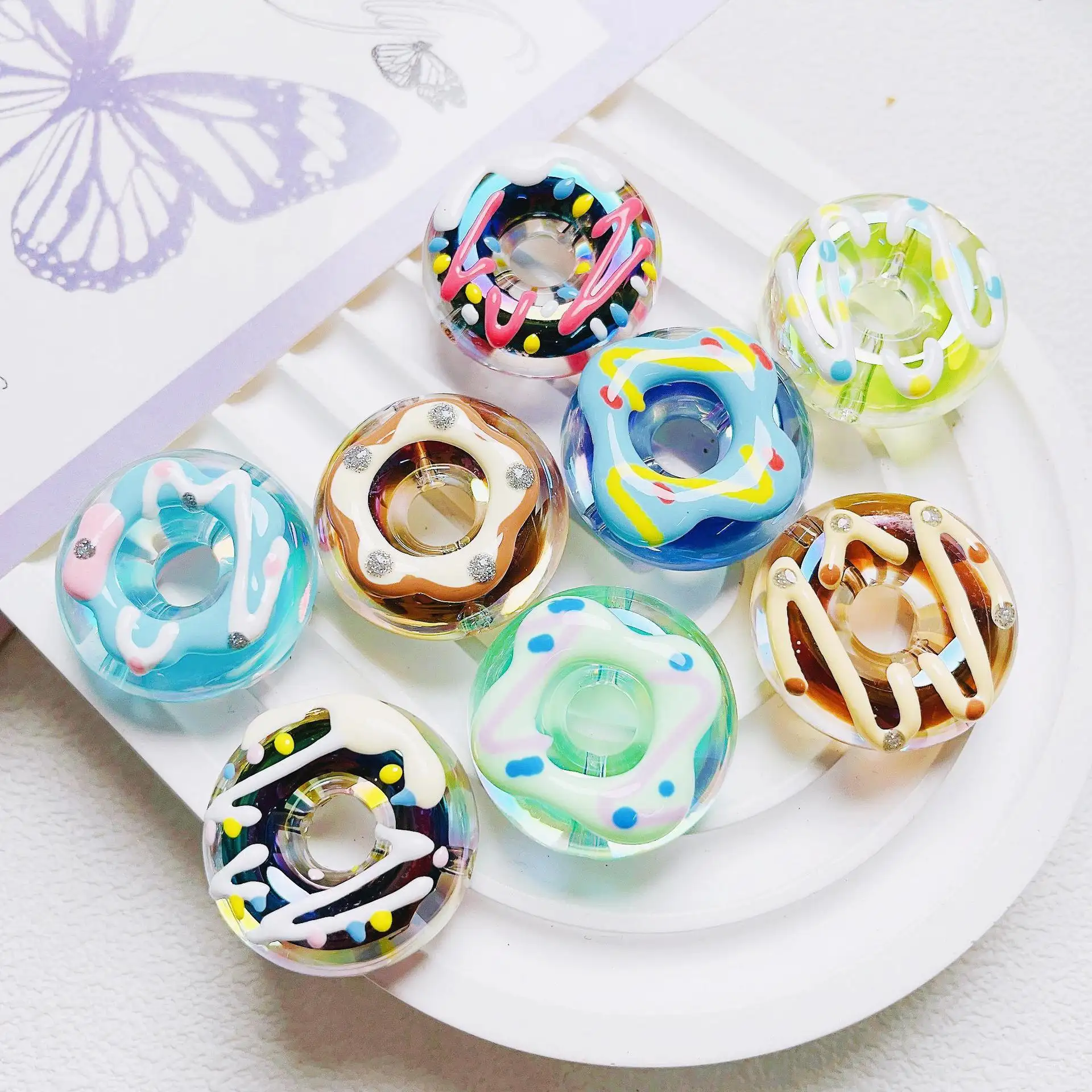 2023 New Plastic Loose Beads Luxurious Hand Drawn Style Cute Cake Doughnut Beads DIY Accessories for Jewelry Making