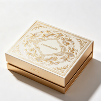 Boîte Cadeau Cosmétique Rigide en Papier Deux Pièces Luxe Silencieux Personnalisée avec Logo UV Argenté à Chaud pour Coffret Soin de la Peau et Parfum – Pack Premium