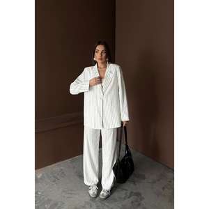 Conjunto de Traje para Mujer con Rayas Blancas, Pantalones Anchos de Tela de Lana, Blazer Holgado, Ropa de Oficina, Atuendo Formal - Product Image 5