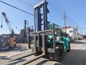 Chariot élévateur mitsubishi 15 tonnes 16 tonnes Japon chariot élévateur diesel FD150 FD160 CHARIOT ÉLÉVATEUR DE BONNE QUALITÉ - Product Image 5