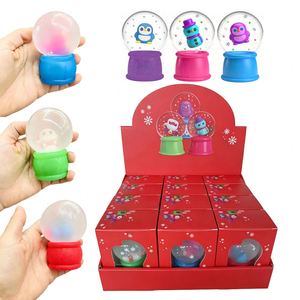 Promotion Noël : Globe à neige Squishy anti-stress, jouet sensoriel pour le soulagement de l'anxiété, idéal comme cadeau de Noël ou jouet promotionnel - Product Image 1