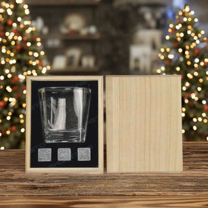 カスタム鉛フリークリスタルスクエアウイスキーグラスとウィスキーストーンセット木箱付きShunstoneメーカー - Product Image 2