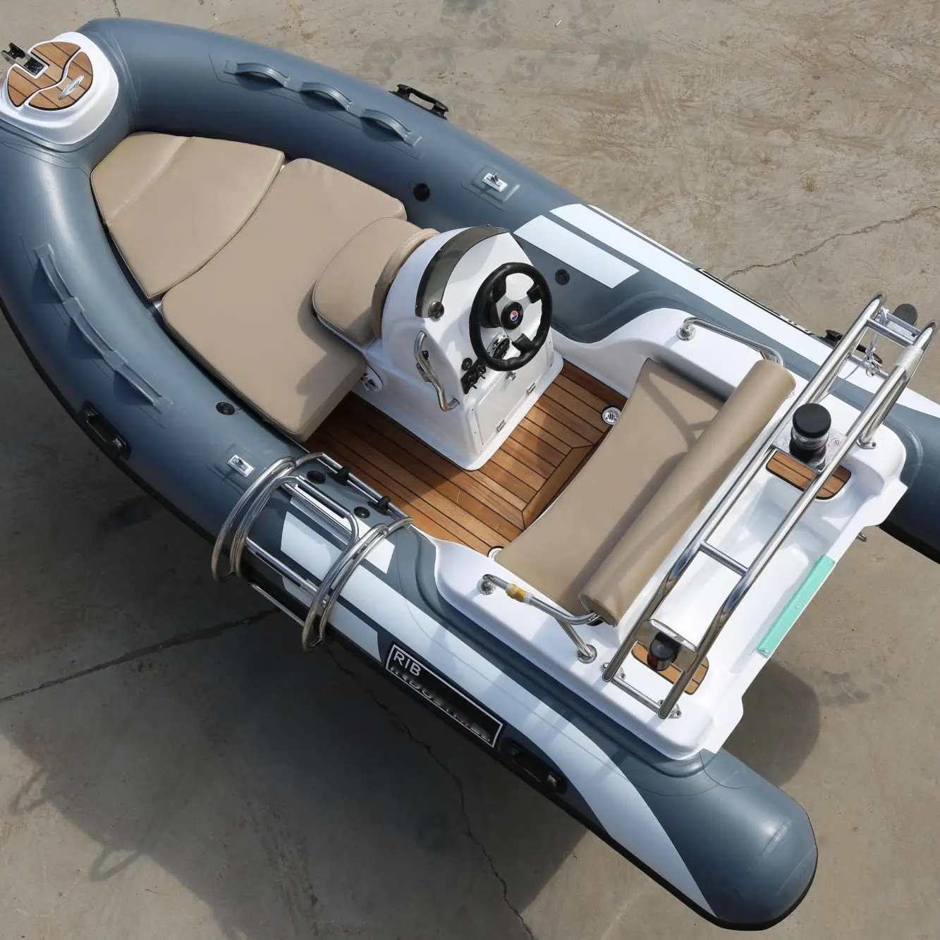قارب صيد صلب قابل للنفخ CE 12.7ft m