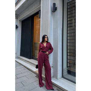 ชุดเสื้อและกางเกงลายทางสีแดงเบอร์กันดีสำหรับผู้หญิง - Product Image 3