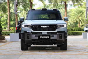 2025 BYD Formula Leopard Bao8 Plug-in Hybrid Electric Car 5 Door 7/6 <strong>Seat</strong> SUV Fangchengbao Bao <strong>8</strong> <strong>Vehicle</strong> - Product Image 2
