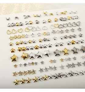 50 Piezas de Mini Corazones y Estrellas 3D para Uñas, Decoraciones de Uñas de Aleación, Accesorios de Manicura - Product Image 4