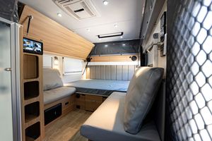 <span class=keywords><strong>Caravana</strong></span> Todoterreno Segura y Confortable, Autocaravana de Lujo, Remolques de Viaje con Cámara de Reversa y Monitoreo de Cuatro Vías - Product Image 4