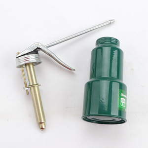 Peifeng industriale OEM olio pentola 250cc pistola olio a pressione manuale ferro <span class=keywords><strong>rame</strong></span> testa modello 7001 all'ingrosso - Product Image 2