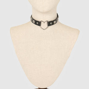 قلادة معدنية جديدة على شكل هيكل عظمي بشري من جلد البولي يوريثال ، قلادة بياقة قابلة للتعديل ، قلادة نسائية بنمط مثير من النقوش الهارجوكو - Product Image 6