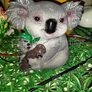 Linda estatua de koala con luz IP65 de fibra de vidrio para iluminación de paisajes en parques escénicos y decoraciones de jardines. - Product Image 4