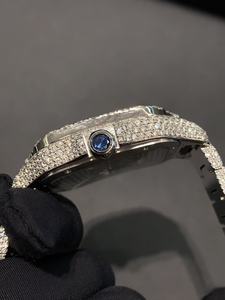 Montre en moissanite élégante et luxueuse, à l'apparence éblouissante, idéale pour les soirées et les festivals. - Product Image 4