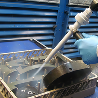 Nettoyant de surface pré-plaqué |   Haute puissance détergente pour la préparation des métaux |   Assure une adhérence parfaite du revêtement |   Résistance industrielle
