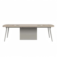 La dernière table de conférence de luxe moderne est dotée de matériaux MFC de qualité E0. Convient à une utilisation dans les immeubles de bureaux.