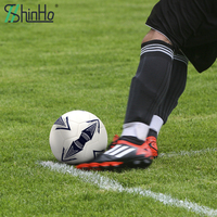Ballon de football Shinho, fabrication sur mesure, design personnalisé, bonne rétention d'air, matériau durable, toucher doux, pour l'entraînement