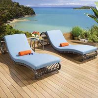 Chaise longue de jardin commerciale moderne et durable en rotin PE avec coussin en coton pour piscine, transat inclinable, lit de jour