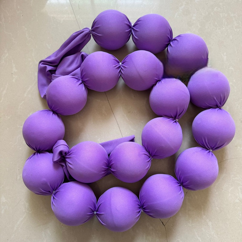 Soie de lait violet foncé