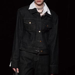 แจ็คเก็ตยีนส์ผู้ชายทรงเข้ารูป คลาสสิก แฟชั่นคุณภาพสูง 15 ออนซ์ ผ้ายีนส์ดิบ แต่งแผ่นรองไหล่ กระชับเอว - Product Image 4