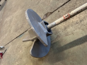 Pieux hélicoïdaux galvanisés à chaud <span class=keywords><strong>Ancrage</strong></span> à vis solaire <span class=keywords><strong>Ancrage</strong></span> à vis agricole avec <span class=keywords><strong>tige</strong></span> et écrou de coulée - Product Image 4