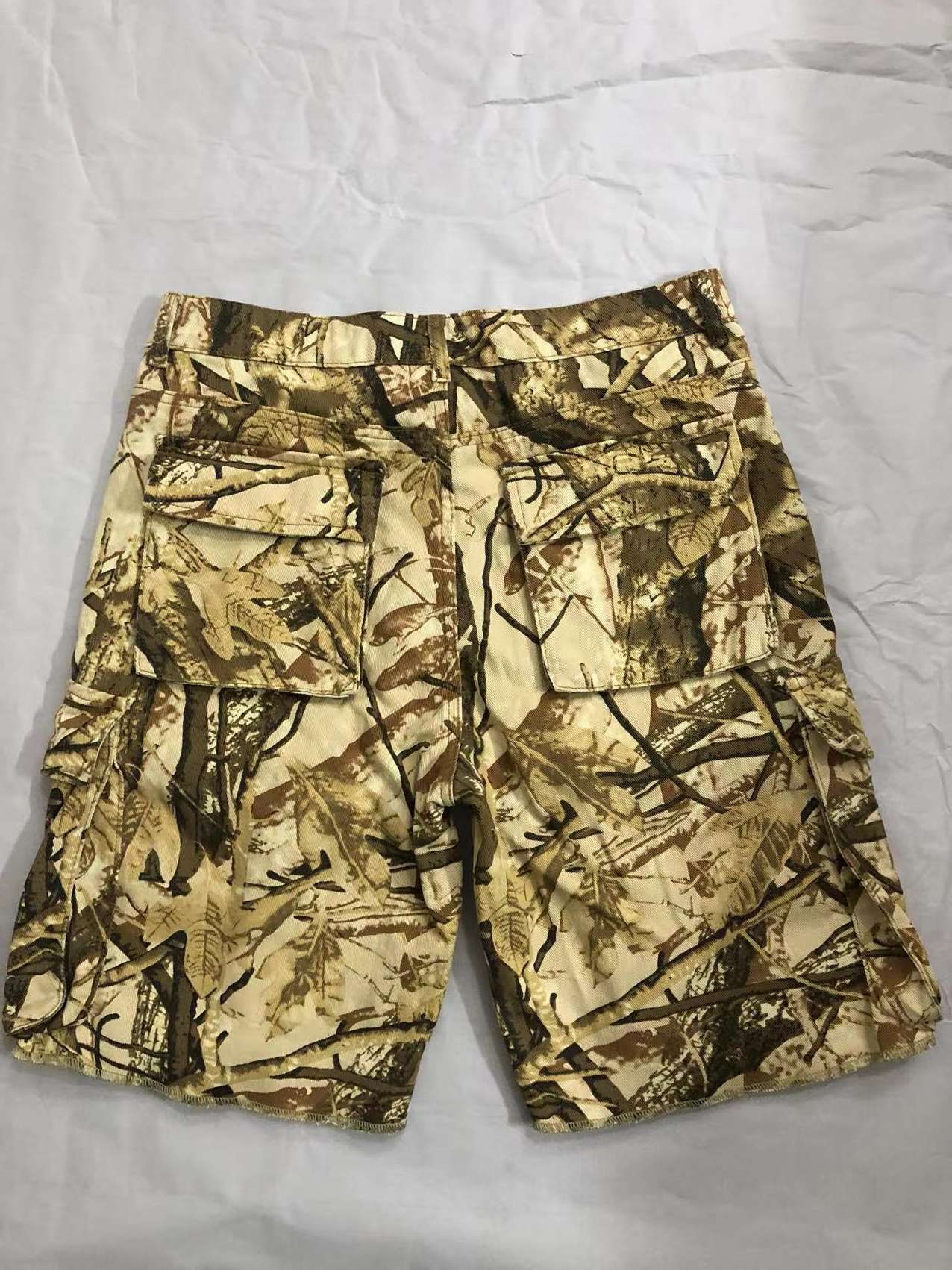 สีเหลือง