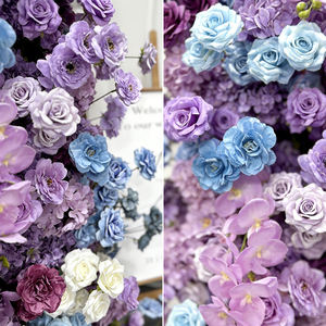 Arco Floral Artificial Realista en Morado y Azul, Decoración para Bodas con Flores de Seda en Lavanda y Azul Cielo - Product Image 3