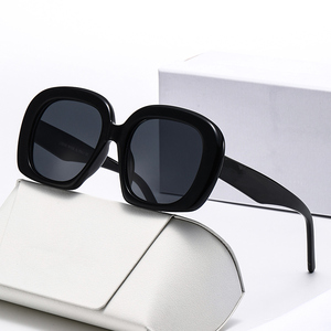 Gafas de Sol Vintage 6222 con Marco Grande para Hombre, Nuevas y Populares, Color Beige Cuadrado, Lentes Gruesas con Protección UV400 para Mujer - Product Image 3