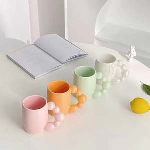 Mug à café expresso en céramique style Sweet Ins, ondulé, décoration intérieure pastel, café maison, style coréen esthétique - Product Image 5