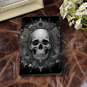 A6 Cuaderno Vintage hecho a mano con cierre de corbata Papel extraíble Regalo de <span class=keywords><strong>cumpleaños</strong></span> perfecto para el amigo del primo con calavera con Orna - Product Image 2