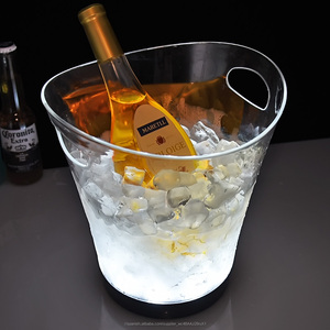 nuevo diseño <span class=keywords><strong>discoteca</strong></span> transparente acrílico plástico botella de cerveza servicio iluminado led cubo de hielo - Product Image 1