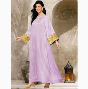 Nuevo Diseño 2026, Vestido Árabe de Oriente Medio, Vestido Largo Europeo y Americano, Lujoso con Detalles Dorados - Product Image 3