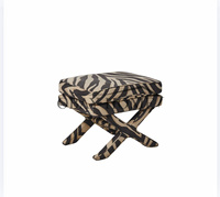 Tabouret de tapisserie d'ameublement de jambe croisée moderne repose-pieds en bois pouf doux tabouret de pouf