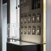 Vitrine de présentation de bijoux personnalisée avec éclairage LED, vitrine en verre pour bijouterie, boutique de luxe, vente au détail, durable