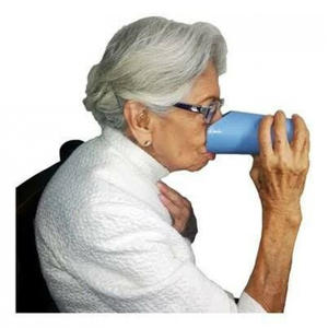 Agarre antideslizante de taza de enjuague de plástico para niños y ancianos - Product Image 3