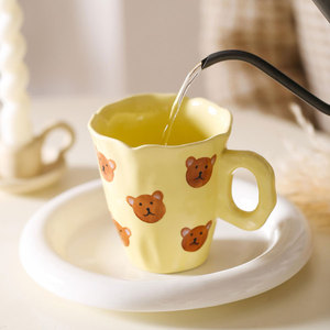 Estilo coreano Underglaze Pintura Handmade Bonito Caneca De Cerâmica Pintados À Mão Urso Laranja Flor Nuvem Copo Leite Água Chá para Presente - Product Image 4