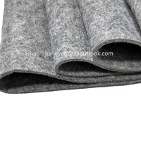 Rouleau de feutre industriel non-tissé aiguilleté en polyester gris 2mm 3mm 5mm, imperméable, pour tapis, vente en gros du fabricant