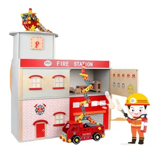 새로운 스타일 2023 가장 인기있는 어린이 시뮬레이션 유치원 나무 장난감 소방서 나무 소방 트럭 인형 집 장난감