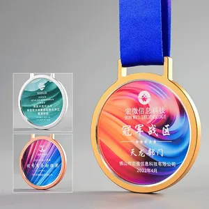 水晶奖牌足球奖杯杯和奖励奖牌免费设计你自己的标志运动普通金银牌与绳索
