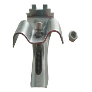 Clip <span class=keywords><strong>a</strong></span> sella tipo M con Base di supporto, acciaio zincato o acciaio inox 304 316, utilizzata per il fissaggio di griglie - Product Image 3