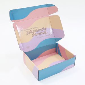Boîtes en carton recyclables personnalisées imprimées métallisées pour l'expédition de vêtements, cadeaux, chaussures, chapeaux, boîtes de courrier pour banqueurs - Product Image 1
