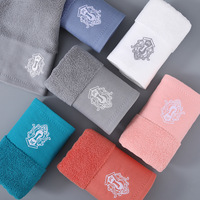 FF3888 Luxe Broderie Logo Blanc Hôtel Serviette Personnalisé Maison Salle De Bains 100% Coton Visage Main Serviette De Bain